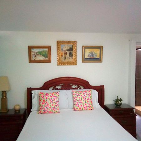 Casa Del Pintor Apartment ซันตามาร์ตา ภายนอก รูปภาพ