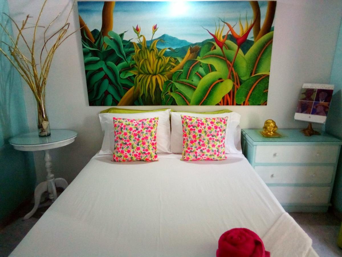 Casa Del Pintor Apartment ซันตามาร์ตา ภายนอก รูปภาพ